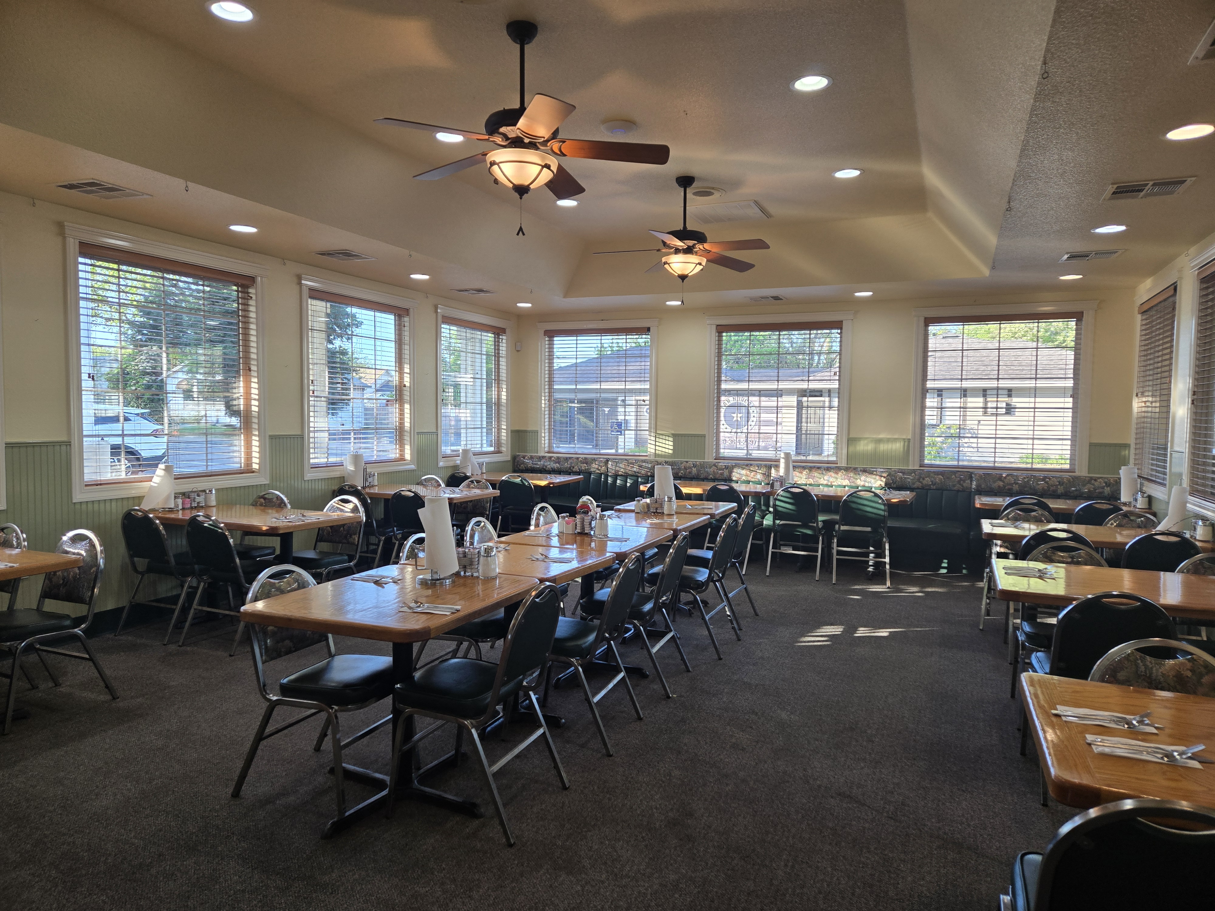 Vittles banquet room from a different angle